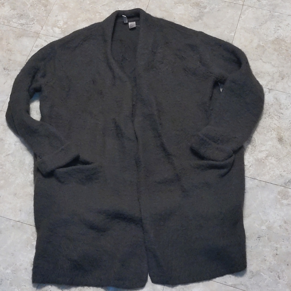 Divided oversized, thick, warm, fuzzy cardi